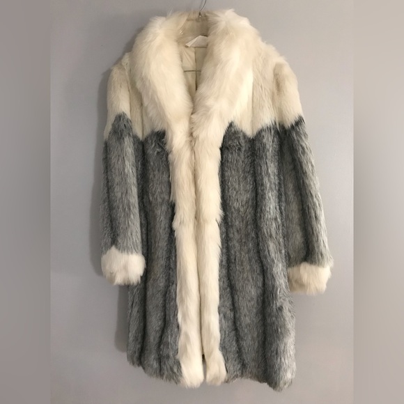 Rare Vintage 70s Rose Cloak & Suit Co Inc Mid-Length Gray Ivory Fur Coat Size 10 - Picture 1 of 15